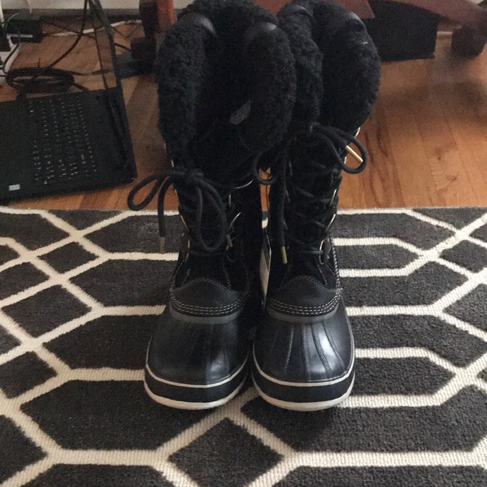 NWT Sorel snow boots